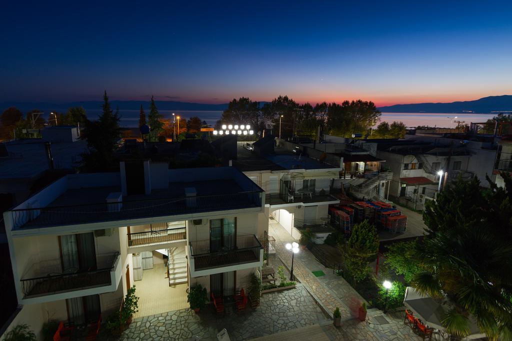 Syrtaki Hotel Ofrínion Exterior foto